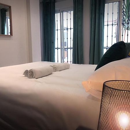 Myway By Sevillaluxurysuites Ngoại thất bức ảnh